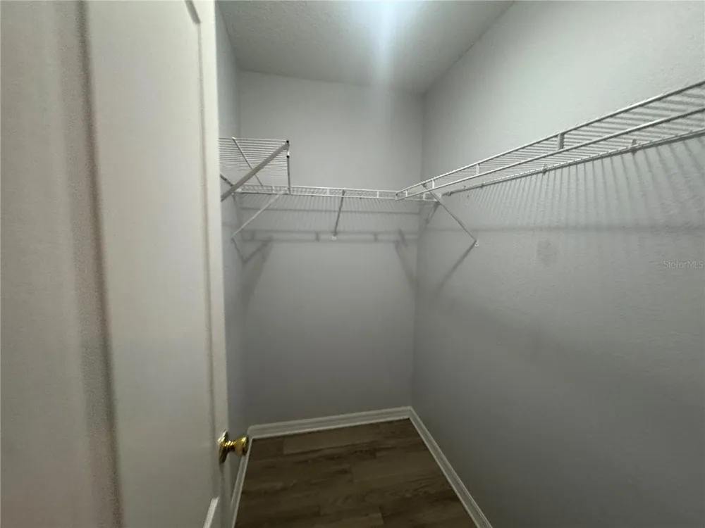 3607 W IDLEWILD AVENUE #501 Tampa, FL 33614