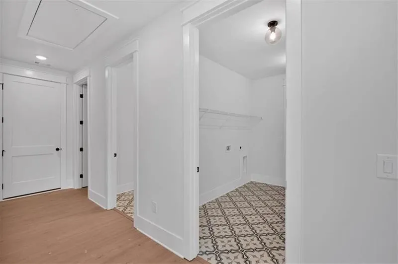 300 Eminence Peak Rydal, GA 30171