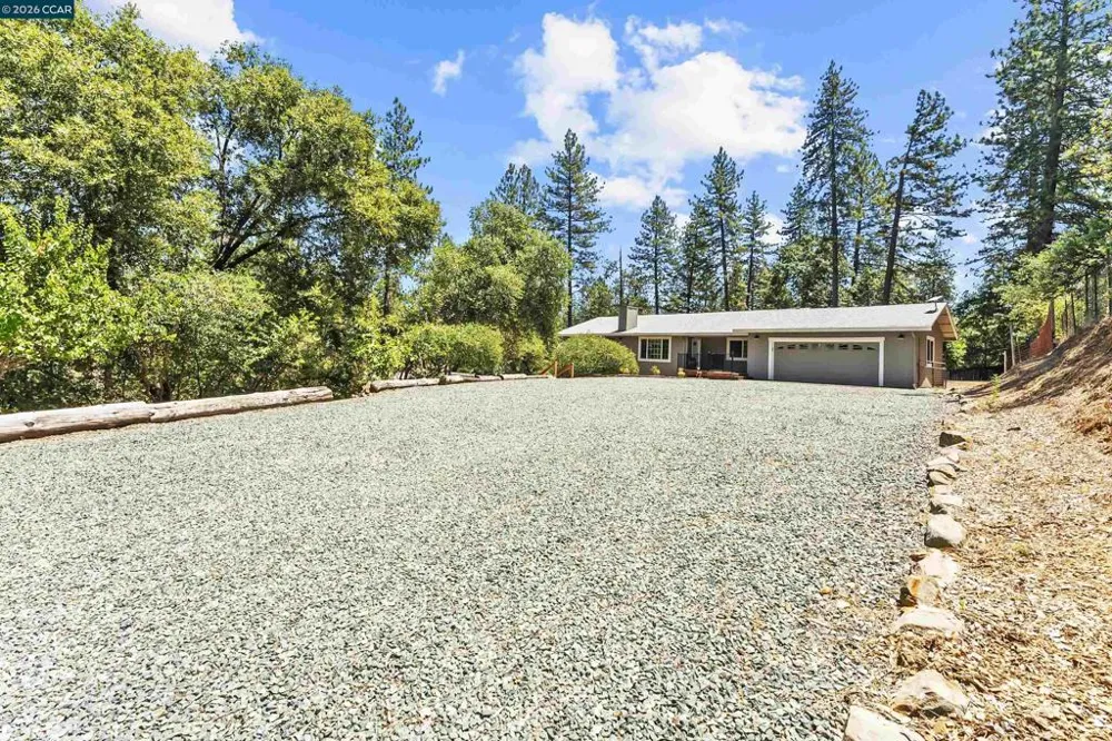 1471 Casper Ln Diamond Springs, CA 95619