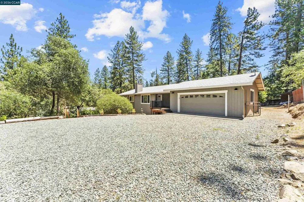 1471 Casper Ln Diamond Springs, CA 95619