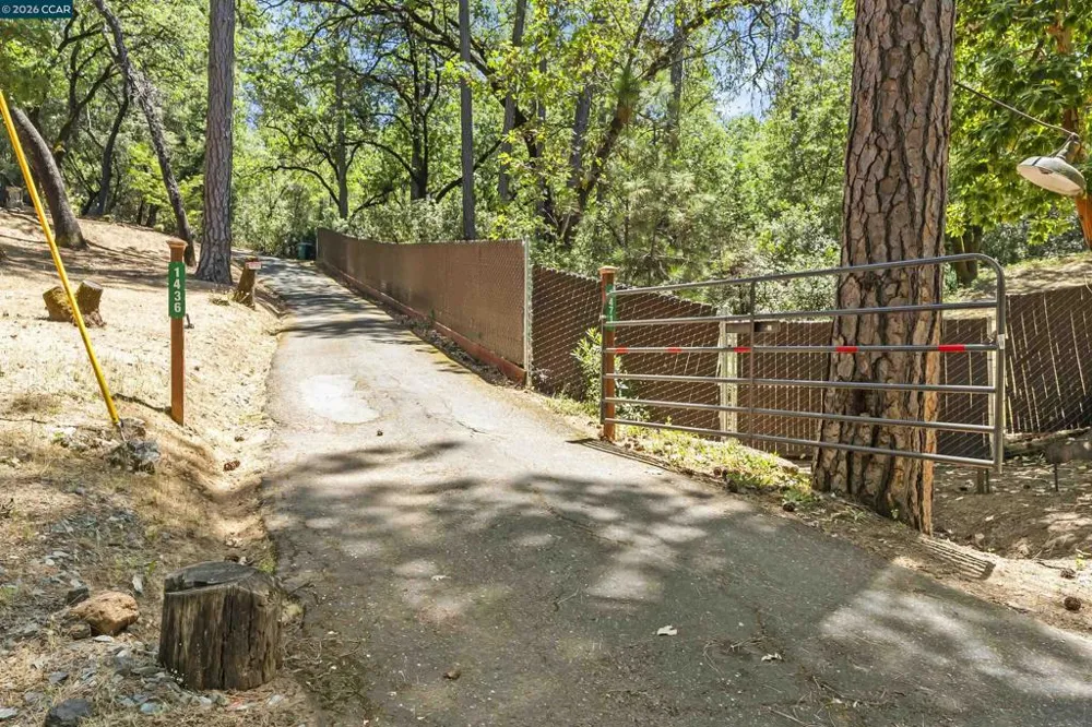 1471 Casper Ln Diamond Springs, CA 95619