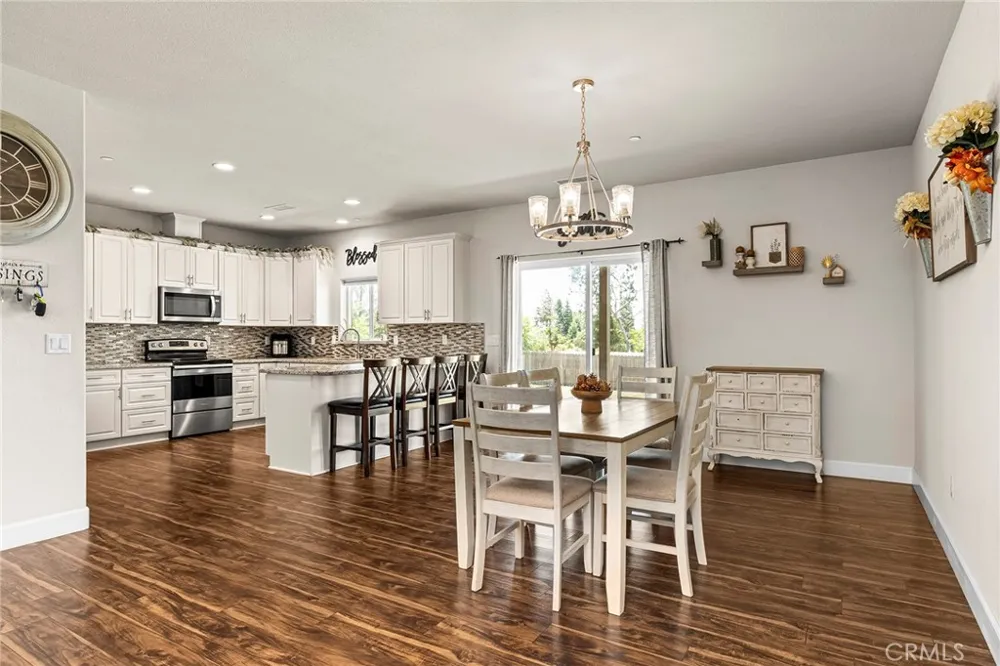 250 Pacific Dr Paradise, CA 95969
