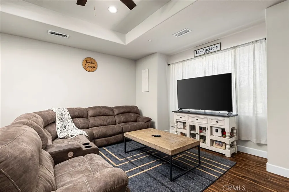 250 Pacific Dr Paradise, CA 95969
