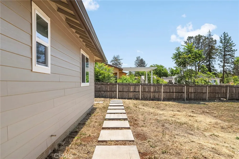 250 Pacific Dr Paradise, CA 95969