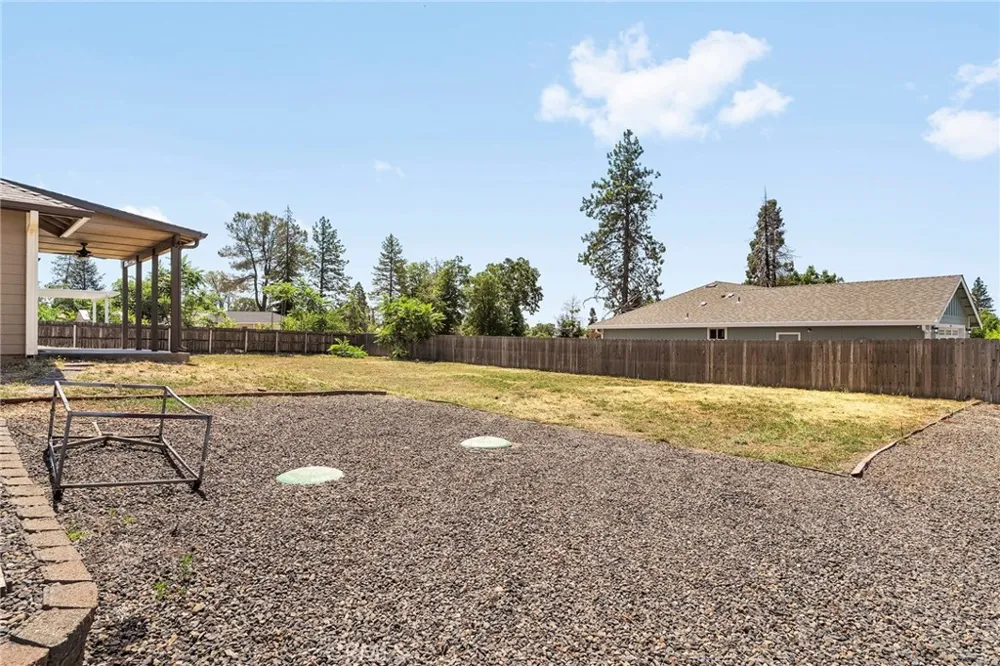 250 Pacific Dr Paradise, CA 95969