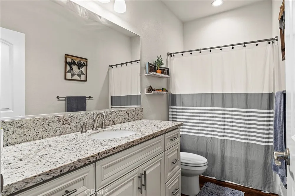 250 Pacific Dr Paradise, CA 95969