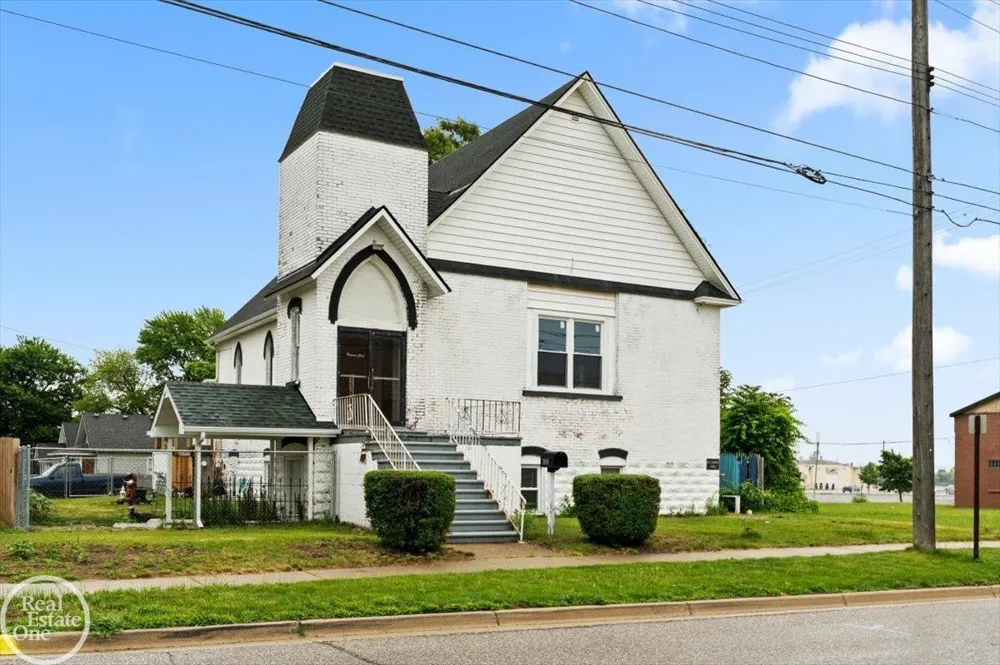 3404 24th St. Street Port Huron City, MI 48060