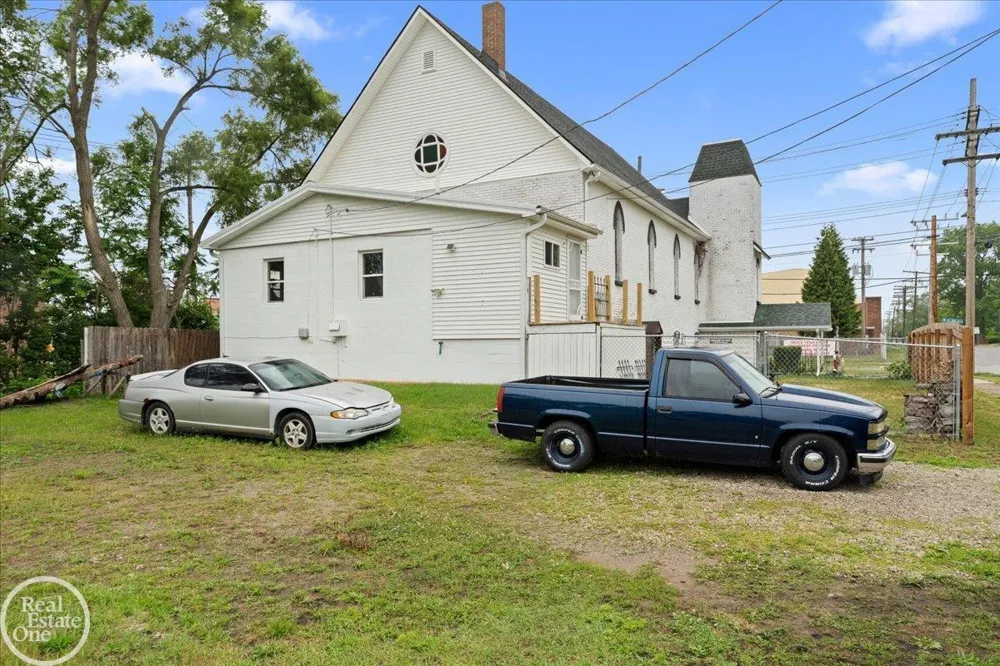 3404 24th St. Street Port Huron City, MI 48060