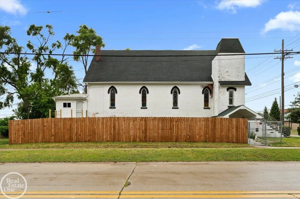 3404 24th St. Street Port Huron City, MI 48060