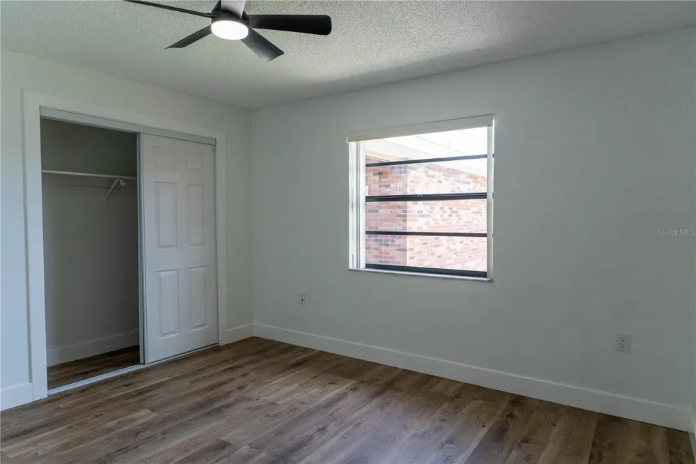 661 LAKE CAROLYN CIRCLE Lakeland, FL 33813
