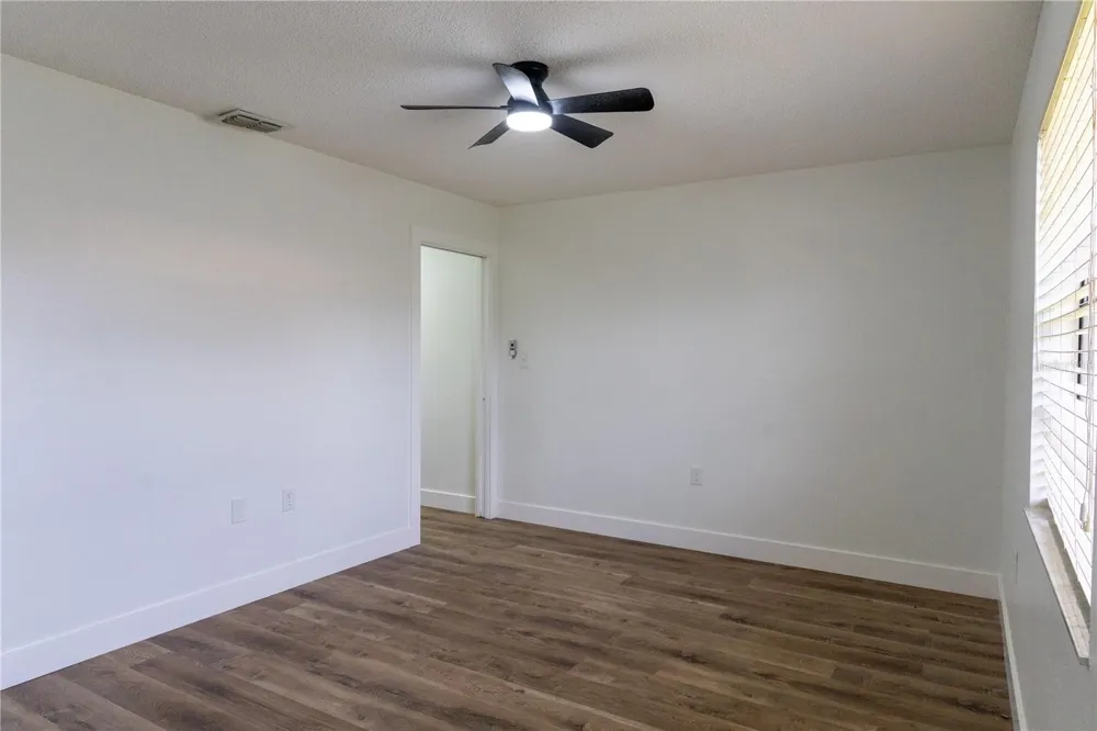 661 LAKE CAROLYN CIRCLE Lakeland, FL 33813