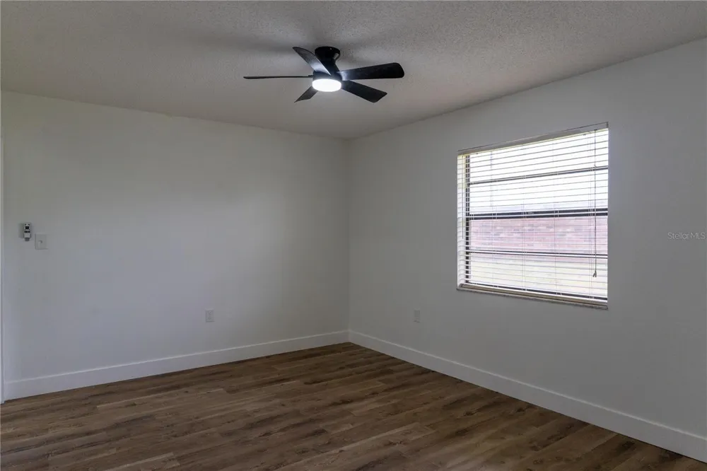 661 LAKE CAROLYN CIRCLE Lakeland, FL 33813