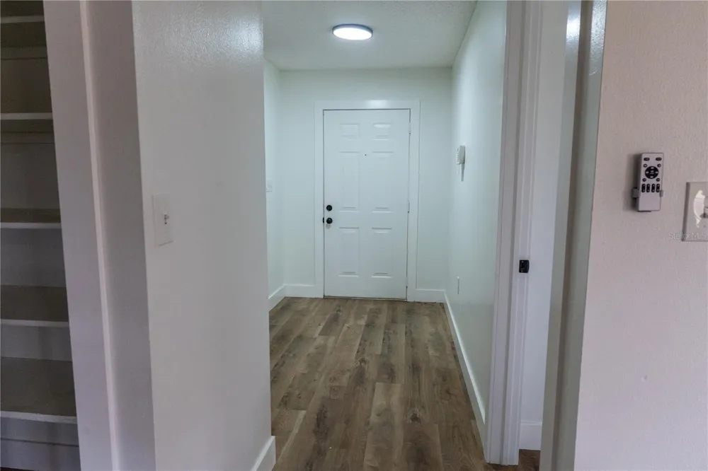 661 LAKE CAROLYN CIRCLE Lakeland, FL 33813