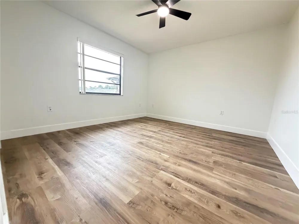 661 LAKE CAROLYN CIRCLE Lakeland, FL 33813