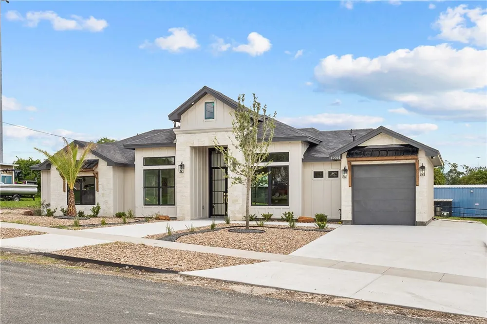 12914 E Redbird Lane Corpus Christi, TX 78410