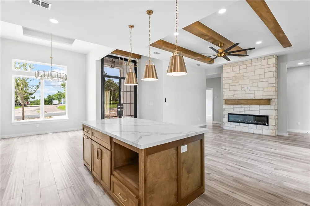 12914 E Redbird Lane Corpus Christi, TX 78410