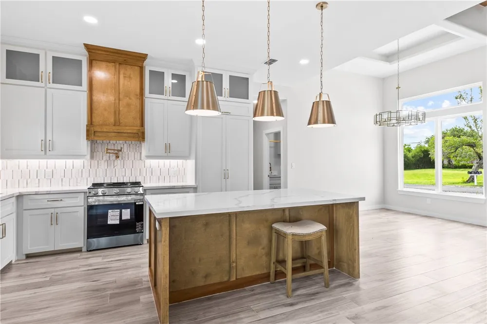 12914 E Redbird Lane Corpus Christi, TX 78410