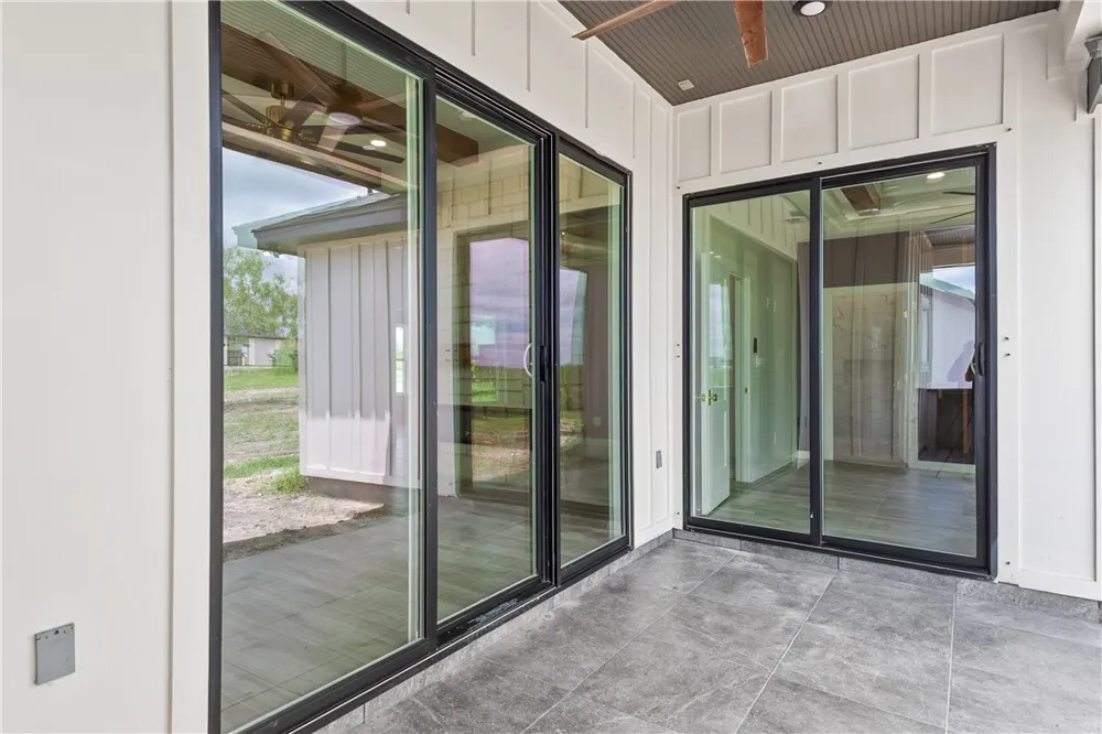 12914 E Redbird Lane Corpus Christi, TX 78410