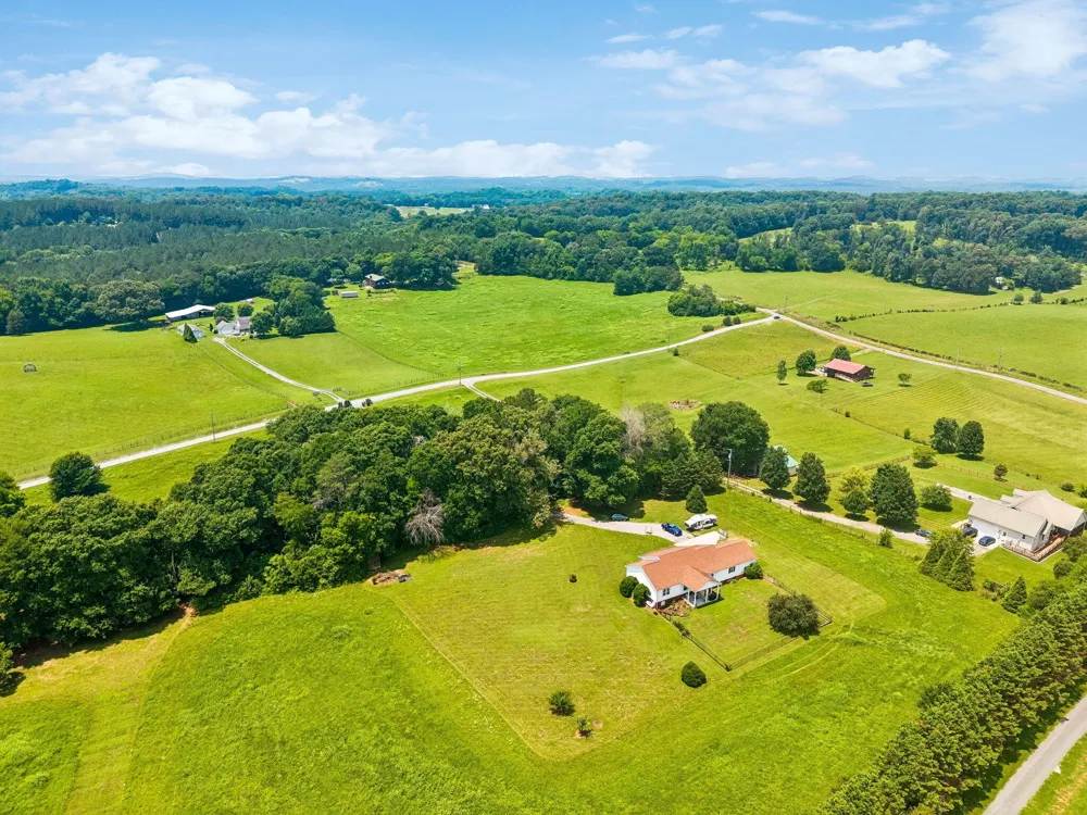133 Columbus Landing Delano, TN 37325