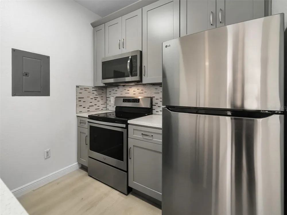 8933 LEE VISTA BOULEVARD #2607 Orlando, FL 32829