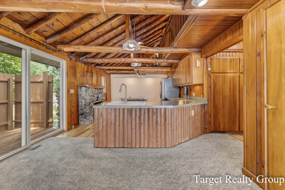 10818 Stoney Point Drive Prairieville Township, MI 49046