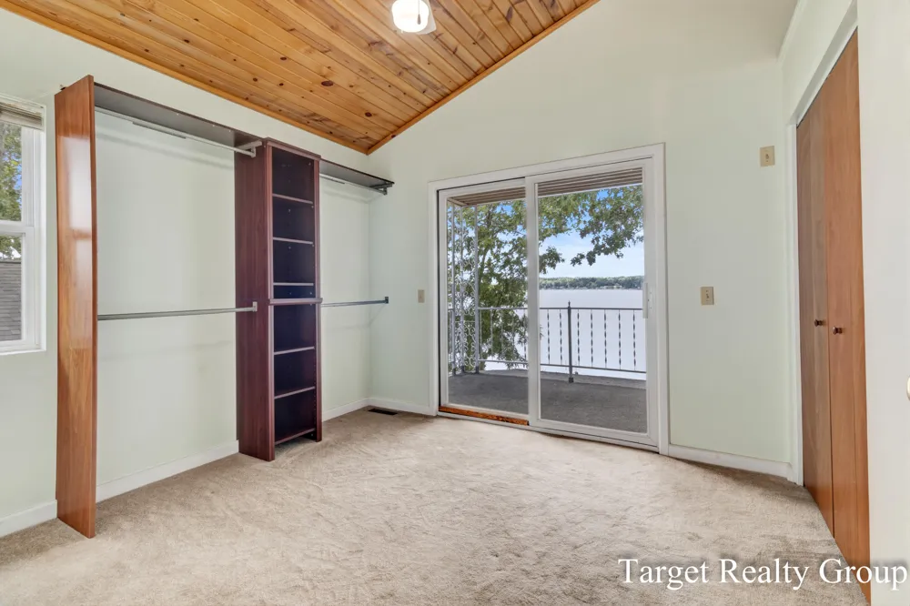 10818 Stoney Point Drive Prairieville Township, MI 49046