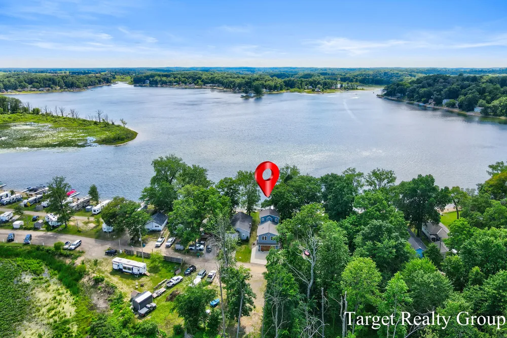 10818 Stoney Point Drive Prairieville Township, MI 49046