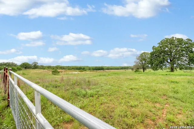 TBD Cross Rd Seguin, TX 78155