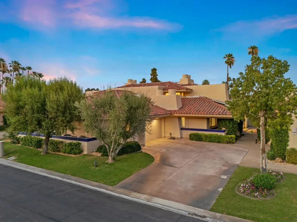 18 Kavenish Drive Rancho Mirage, CA 92270