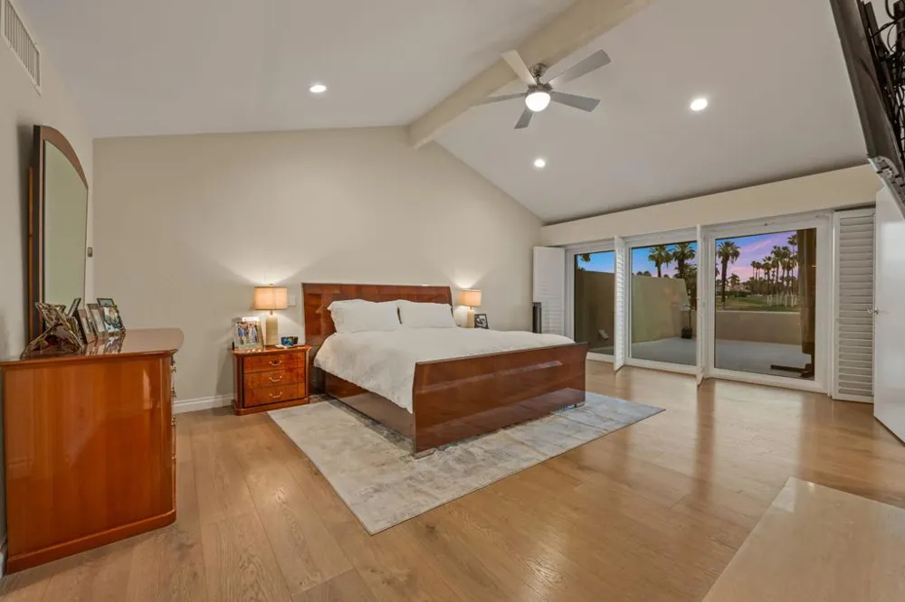18 Kavenish Drive Rancho Mirage, CA 92270