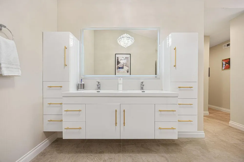 18 Kavenish Drive Rancho Mirage, CA 92270