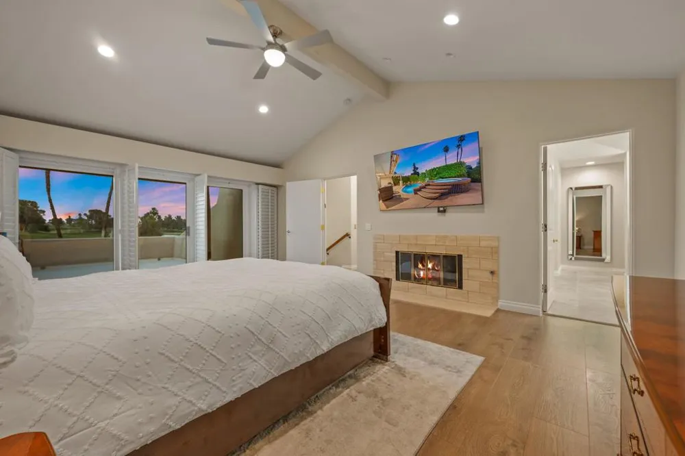 18 Kavenish Drive Rancho Mirage, CA 92270