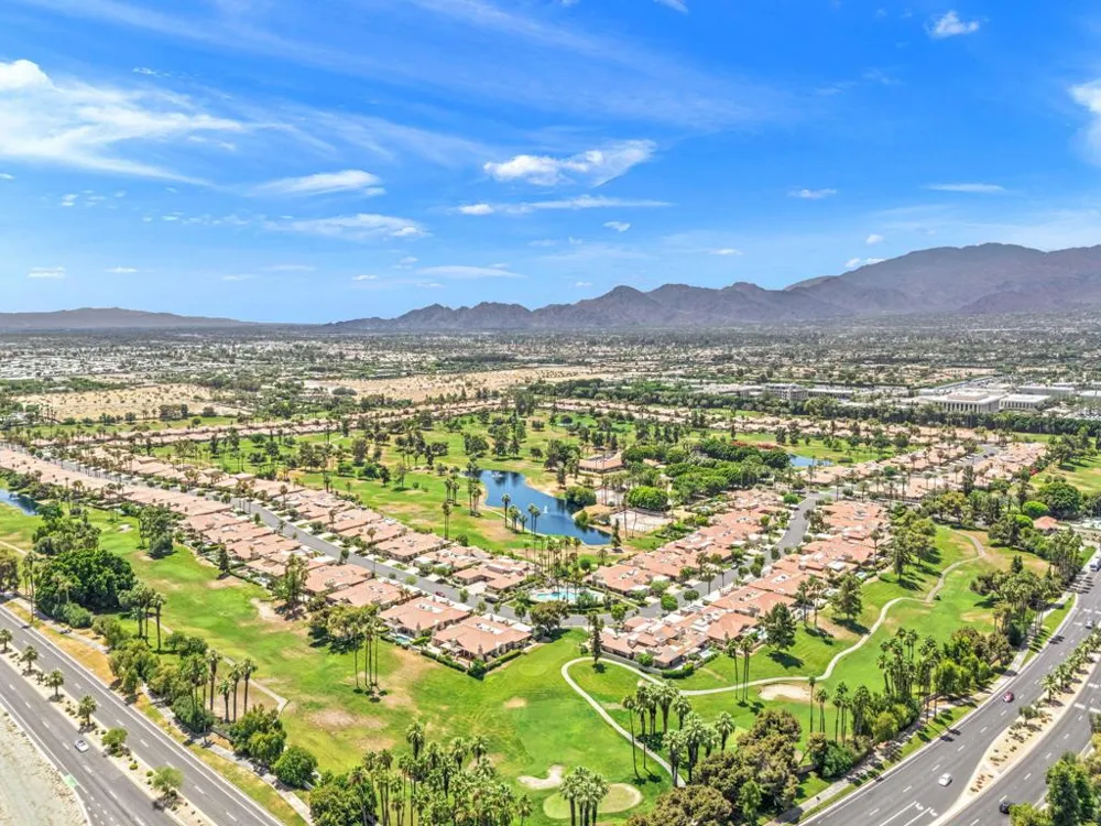 18 Kavenish Drive Rancho Mirage, CA 92270