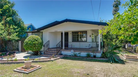 14260 Kittridge Street