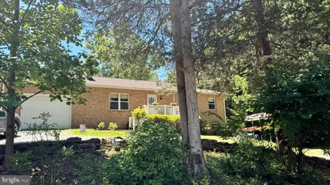 225 MOUNTAIN VIEW DRIVE
