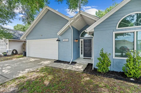 3810 Long Grove Lane