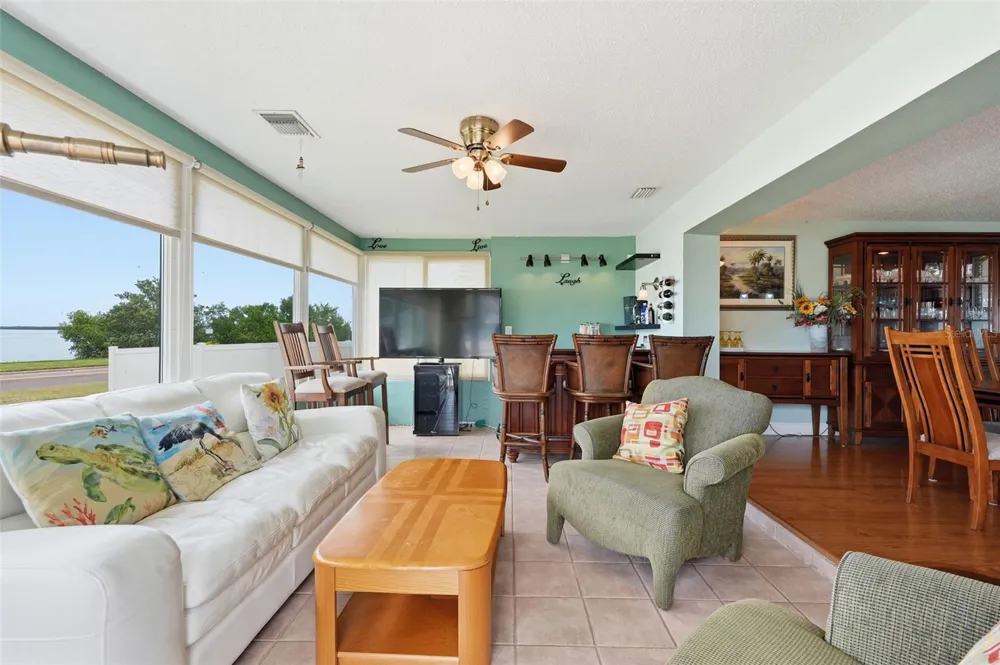 1963 EDGEWATER DRIVE Clearwater, FL 33755