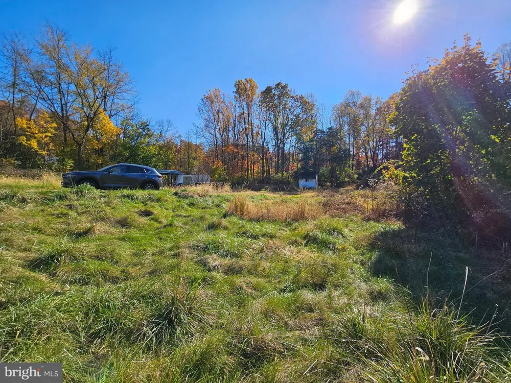 2261 S FORGE ROAD Palmyra, PA 17078