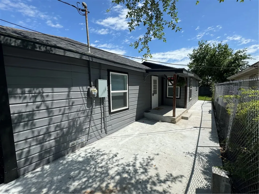 1110 Elgin Street Corpus Christi, TX 78405