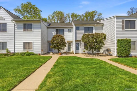 42 Rosebud Lane