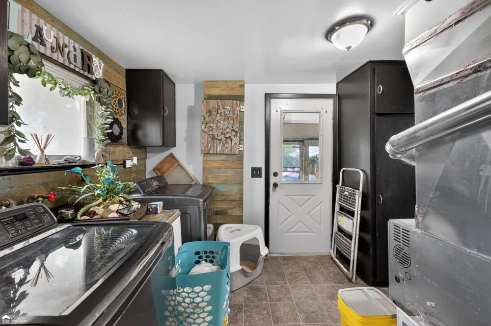 1409 Stanton Street Bay City City, MI 48708