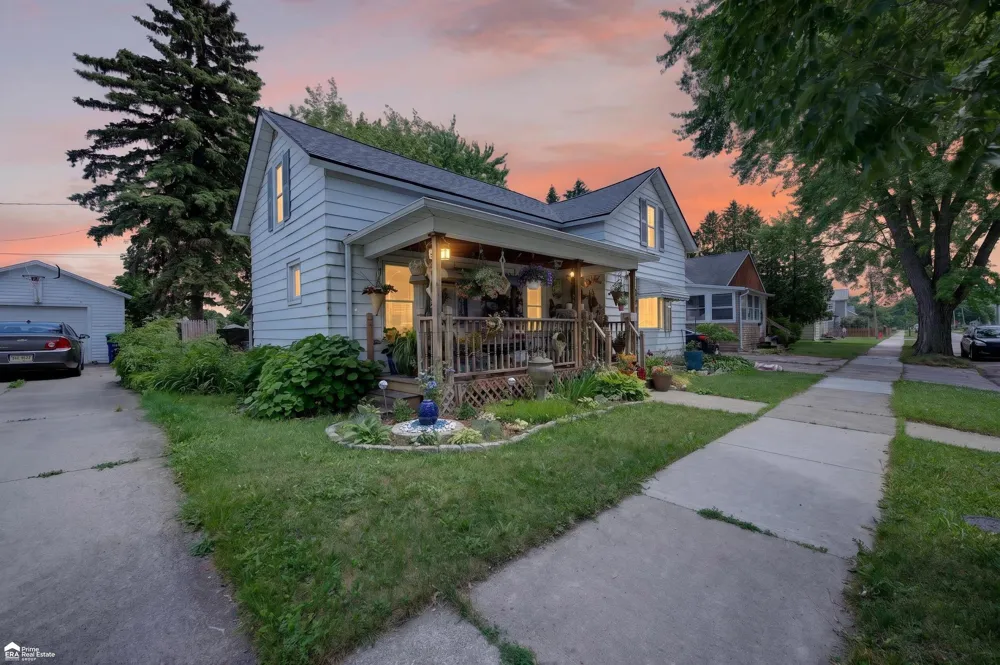 1409 Stanton Street Bay City City, MI 48708