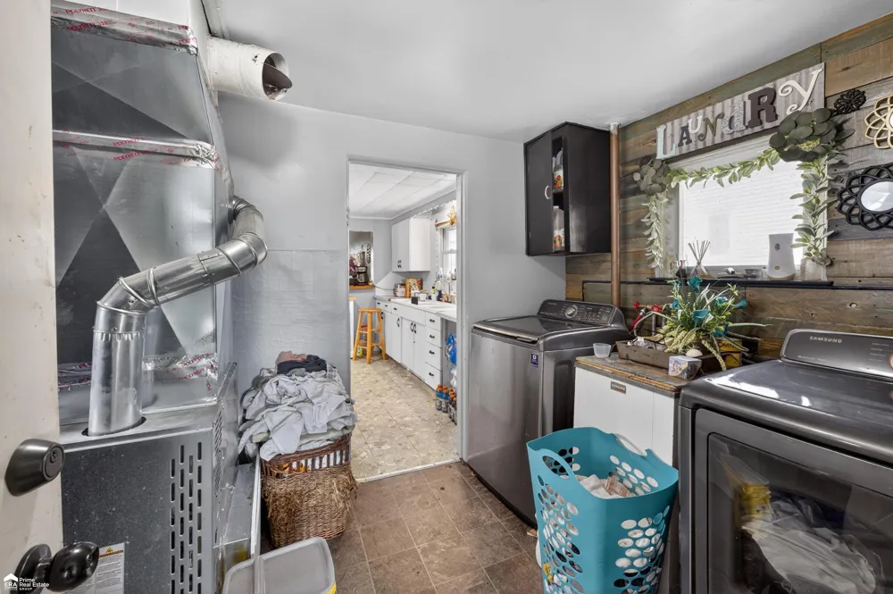 1409 Stanton Street Bay City City, MI 48708