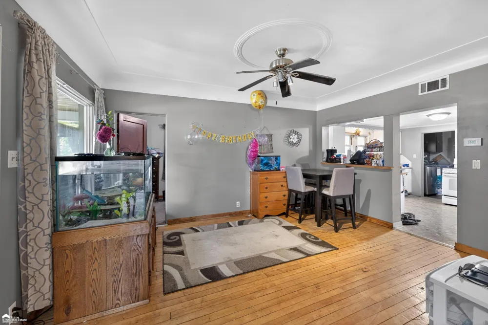 1409 Stanton Street Bay City City, MI 48708