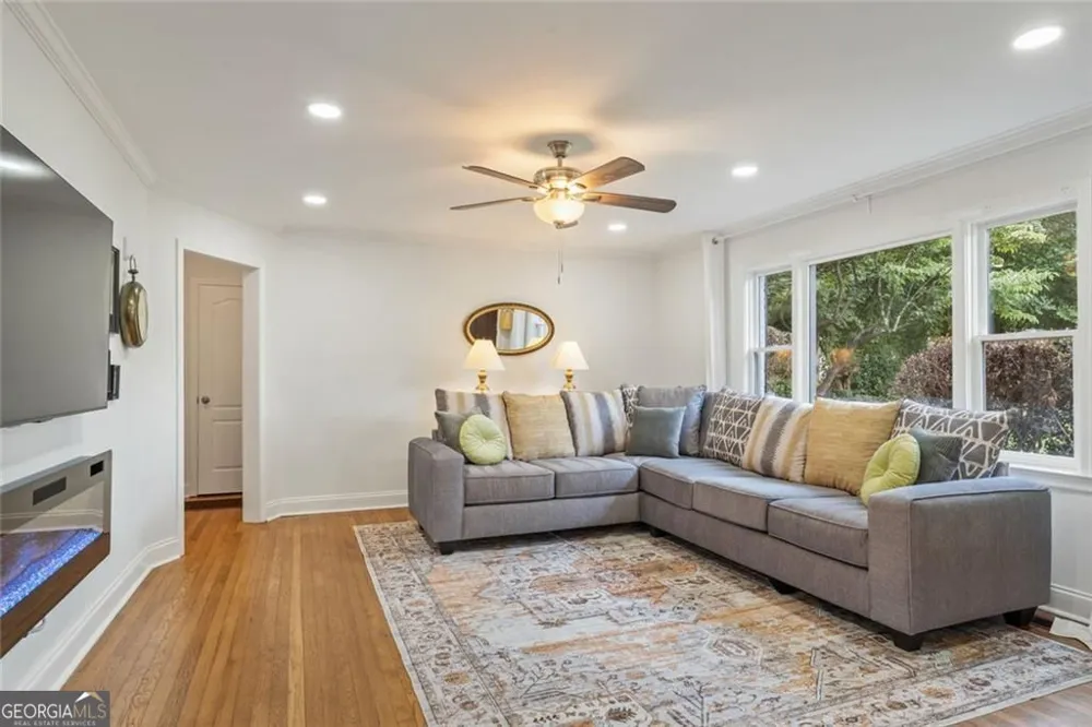 1730 Bridgeport DR NE Atlanta, GA 30329