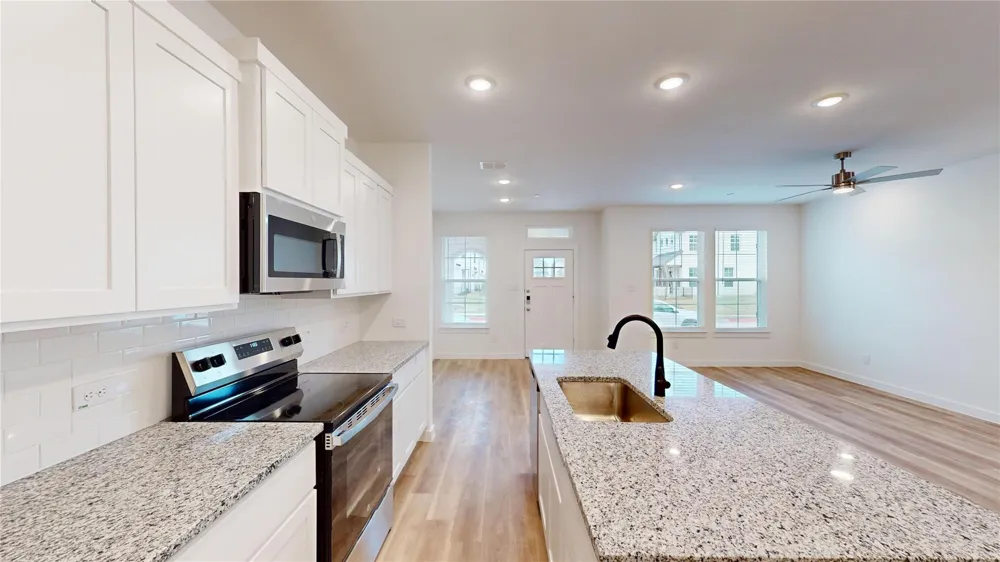 2923 Parks Mccoy Lane Grand Prairie, TX 75052
