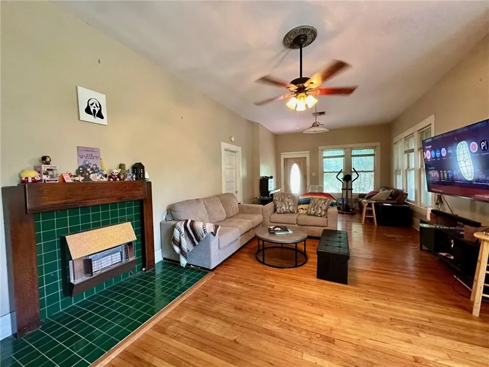 518 E Kenedy Avenue Kingsville, TX 78363
