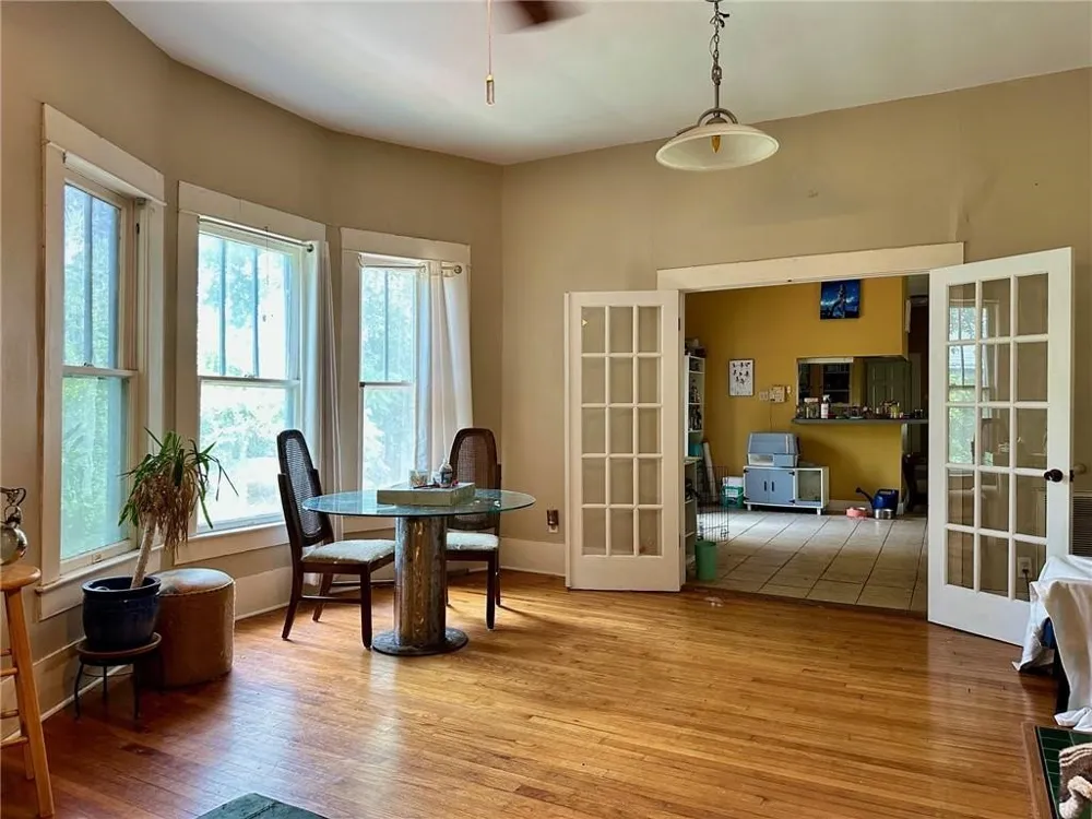 518 E Kenedy Avenue Kingsville, TX 78363