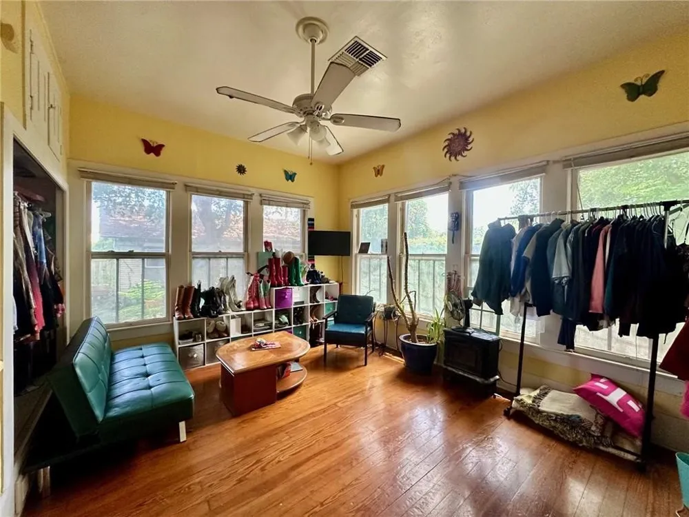 518 E Kenedy Avenue Kingsville, TX 78363