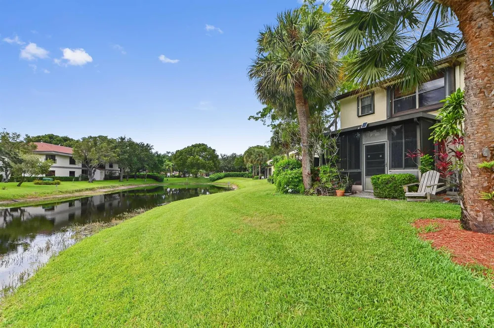 4587 Carambola Circle S #27218 Coconut Creek, FL 33066